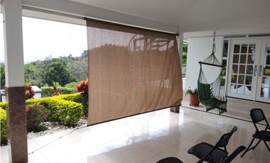 CASA CAMPESTRE EN VENTA SANTA ELENA VIA EL CASTILLO CONJUNTO