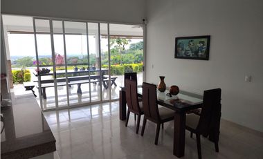 CASA CAMPESTRE EN VENTA SANTA ELENA VIA EL CASTILLO CONJUNTO