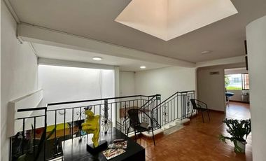 CASA EN VENTA PALMIRA LAS MERCEDES AMPLIA CON OPORTUNIDAD COMERCIAL 