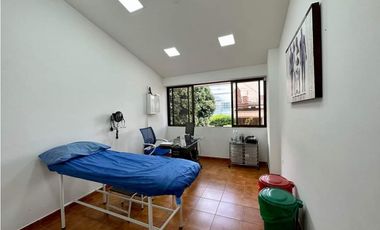 CASA EN VENTA PALMIRA LAS MERCEDES AMPLIA CON OPORTUNIDAD COMERCIAL 