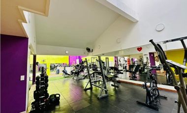 CASA EN VENTA PALMIRA LAS MERCEDES AMPLIA CON OPORTUNIDAD COMERCIAL 