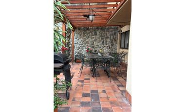 ARRIENDA CASA EN PALERMO