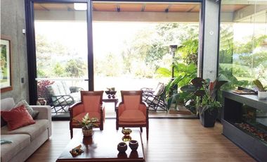 CASA EN ARRIENDO ALTO DE PALMAS - ENVIGADO