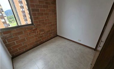 ARRIENDO APARTAMENTO EN LA ESTRELLA