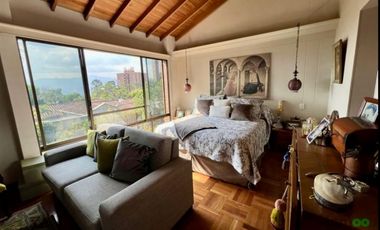 ESPECTACULAR CASA EN EL POBLADO - UNIDAD AVALON