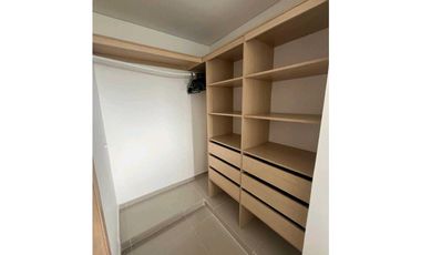 Apartamento amoblado en arriendo en Monteverde