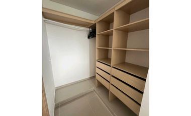Apartamento amoblado en arriendo en Monteverde