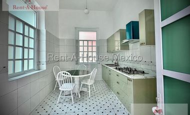 Casa en Renta en Cuauhtémoc,  Roma Norte AM. 26-3197