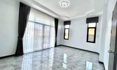 3 Bedroom House for sale in Chomphu, Lampang