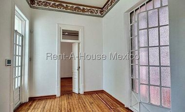 Casa-Oficina en Renta en Cuauhtémoc Roma Norte VE 26-3197