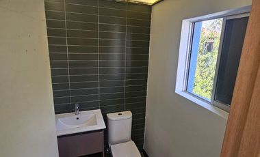 CASA COMERCIAL EN LAS CONDES
