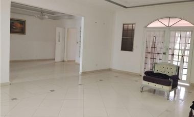 ALQUILER CASA BRISAS DEL GOLF