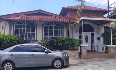 ALQUILER CASA BRISAS DEL GOLF