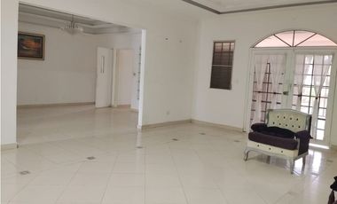 ALQUILER CASA BRISAS DEL GOLF