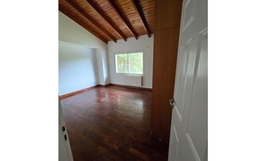 CHACRAS DE LA VILLA! 4 DOR, 2 BAÑOS QUINCHO JARDIN PISCINA