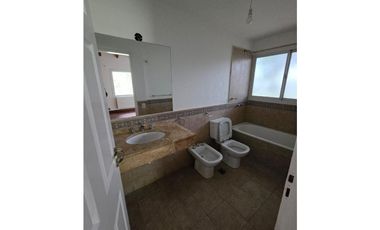 CHACRAS DE LA VILLA! 4 DOR, 2 BAÑOS QUINCHO JARDIN PISCINA