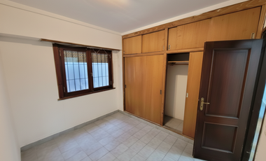 ALQUILER PROFESIONAL CASA EN PH ZONA ALDREY