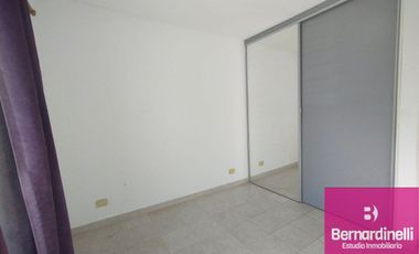 Departamento en alquiler c/ cochera en Bella Vista