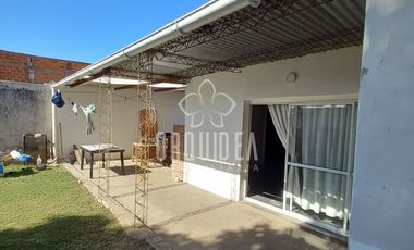 Casa en alquiler c/3 dormitorios en General Güemes