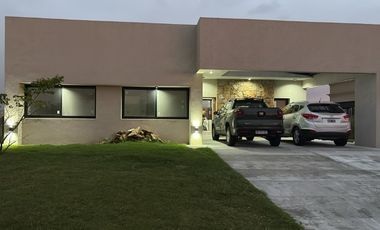 Casa en alquiler en Sebastian Gaboto
