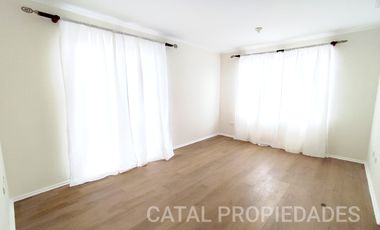 SE ARRIENDA CASA NUEVA POR AÑO CORRIDO