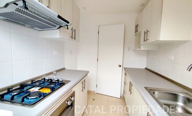 SE ARRIENDA CASA NUEVA POR AÑO CORRIDO