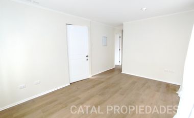 SE ARRIENDA CASA NUEVA POR AÑO CORRIDO