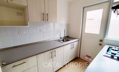SE ARRIENDA CASA NUEVA POR AÑO CORRIDO