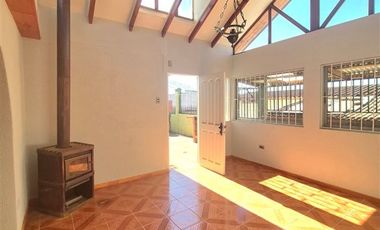 Casa en Venta en Casa esquina en Villa Berlín, Cerro Placeres