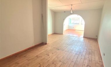 Casa en Venta en Casa esquina en Villa Berlín, Cerro Placeres