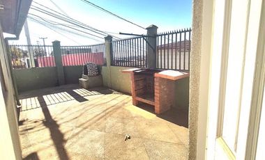 Casa en Venta en Casa esquina en Villa Berlín, Cerro Placeres