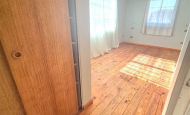 Casa en Venta en Casa esquina en Villa Berlín, Cerro Placeres