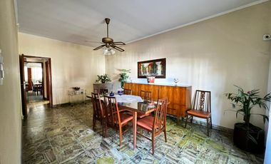 Casa 4 ambientes en venta en Olivos