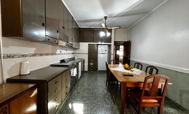 Casa 4 ambientes en venta en Olivos