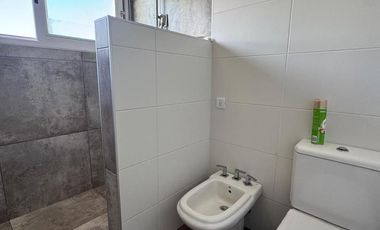 Casa 4 ambientes en dos plantas en alquiler - Barrio Privado Ombúes de Hudson