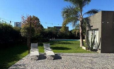Casa 4 ambientes en dos plantas en alquiler - Barrio Privado Ombúes de Hudson
