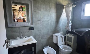 Casa 4 ambientes en dos plantas en alquiler - Barrio Privado Ombúes de Hudson