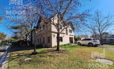 Casa en alquiler 4 ambientes - Maschwitz