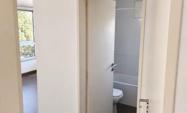 Departamento 3 ambientes con balcón y cochera en alquiler - Fincas de Iraola II