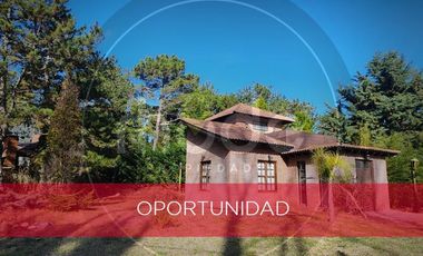 Casa a la venta en Costa del Este - Calle Los Geranios e/ Malvones y Madreselvas al 1023