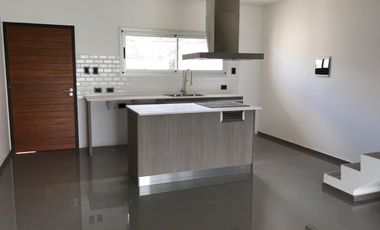 VENTA Duplex Piedmont Av. Aguada de Pueyrredón