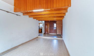 Venta - Casa - 3 ambientes - Patio - Parrilla - A metros del mar - Santa Clara del Mar