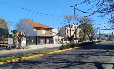 Excelente lote comercial apto varios usos