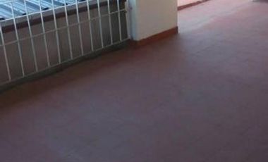 Oficina en zona residencial de Olivos!