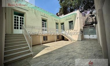Casa Oficina en Renta en Roma Norte 26-3197.