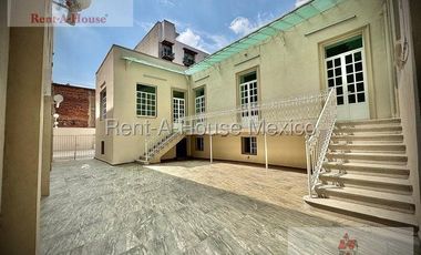 Casa Oficina en Renta en Roma Norte 26-3197.