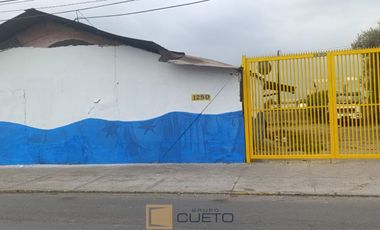 Arriendo local comercial con excelente conectividad Av Américo Vespucio