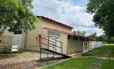 Venta de Rancho en Villa Guerrero, con casa habitación.