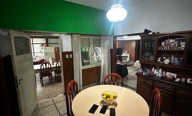 VENTA CASA 5 AMB MULTIFAMILIAR LANUS ESTE