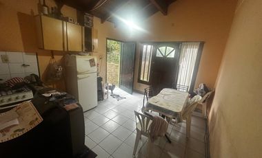 VENTA CASA 5 AMB MULTIFAMILIAR LANUS ESTE